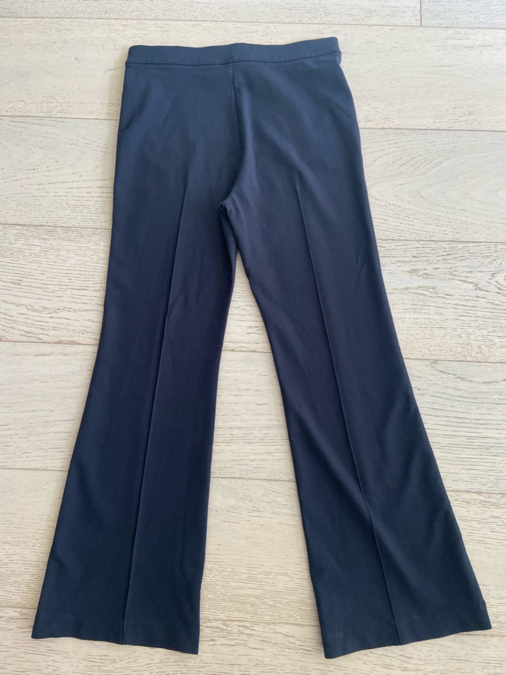 KIT + ACE Serenity High-rise Flare Pull-on Pants Size Small Black Stretch EUC - Picture 3 of 8
